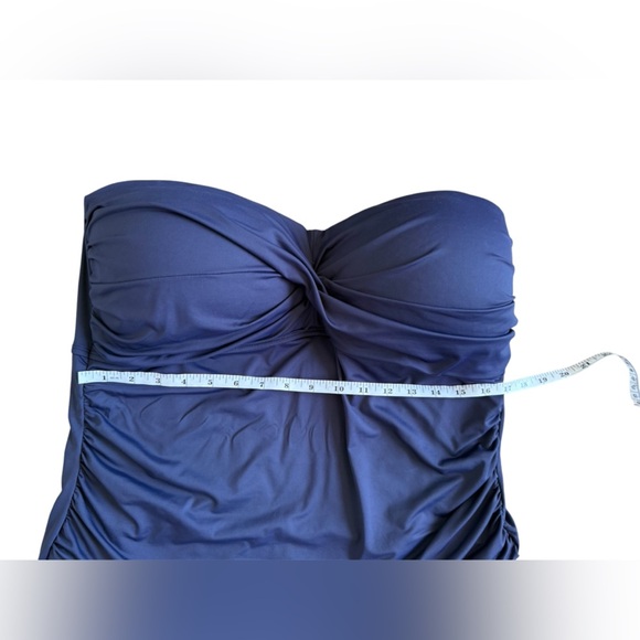 Anne Cole Swimsuit One Piece Twist  Shirred Bandeau Navy Strapless Sz 22W - Picture 8 of 8
